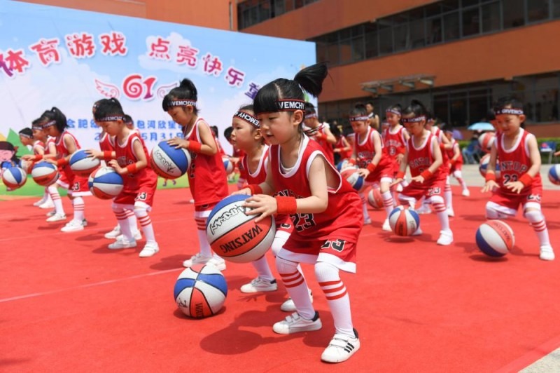 图赫尔：面对世界杯高温，必须明确球员角色并积极替补轮换